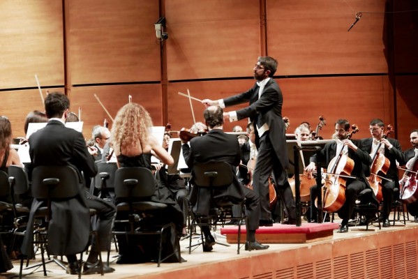 José Antonio Montaño, Director de Orquesta